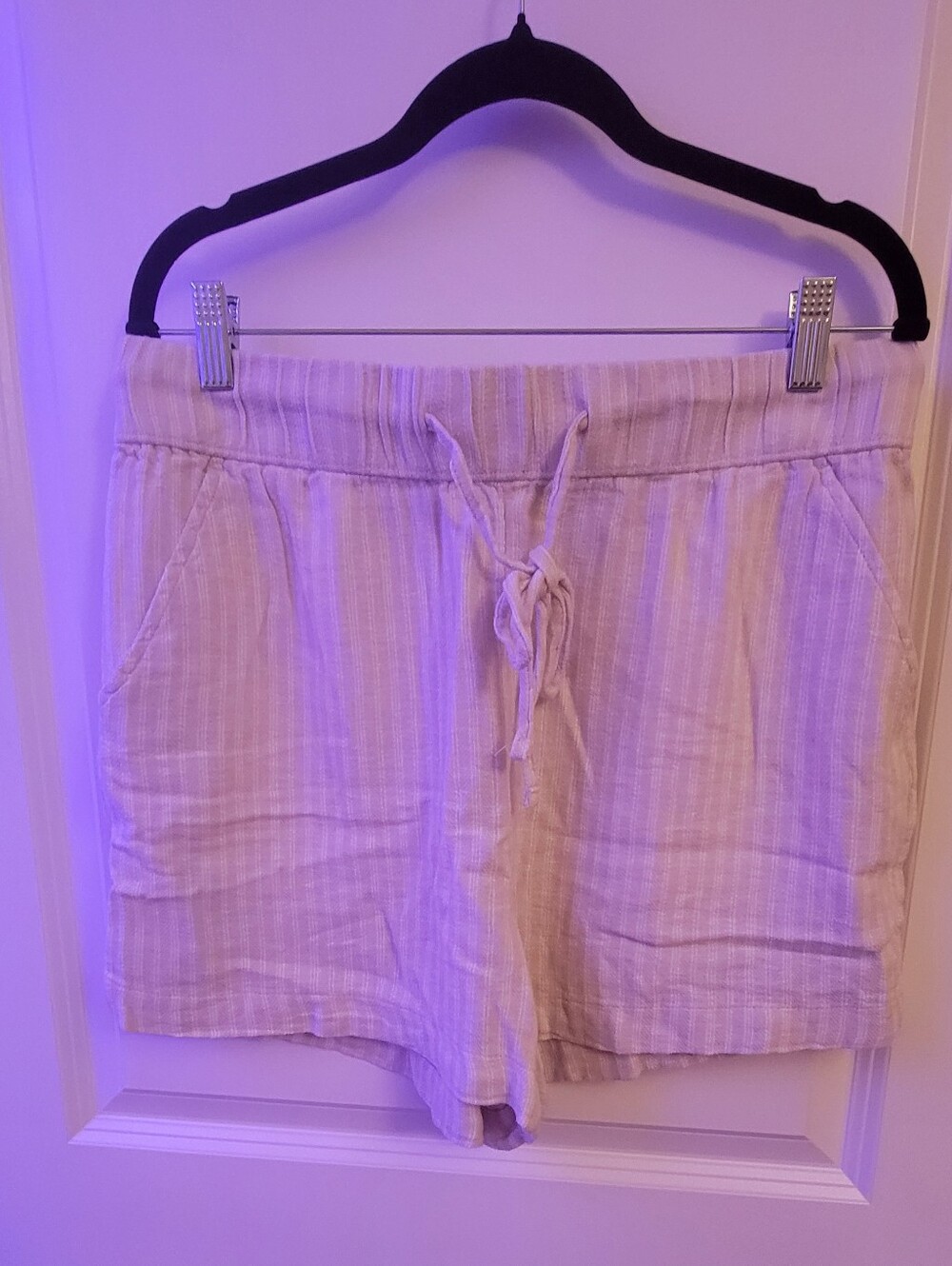 Women’s Cream Striped Drawstring Shorts